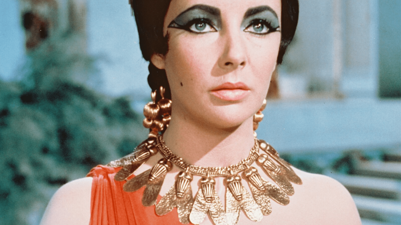 Jewelry-Inspired Halloween Costumes - MUSE Shop