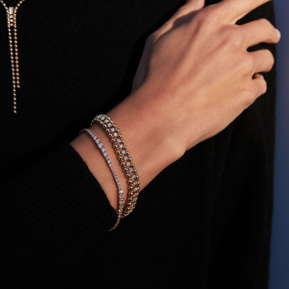 White Diamond Jones Tennis Bracelet in Yellow Gold