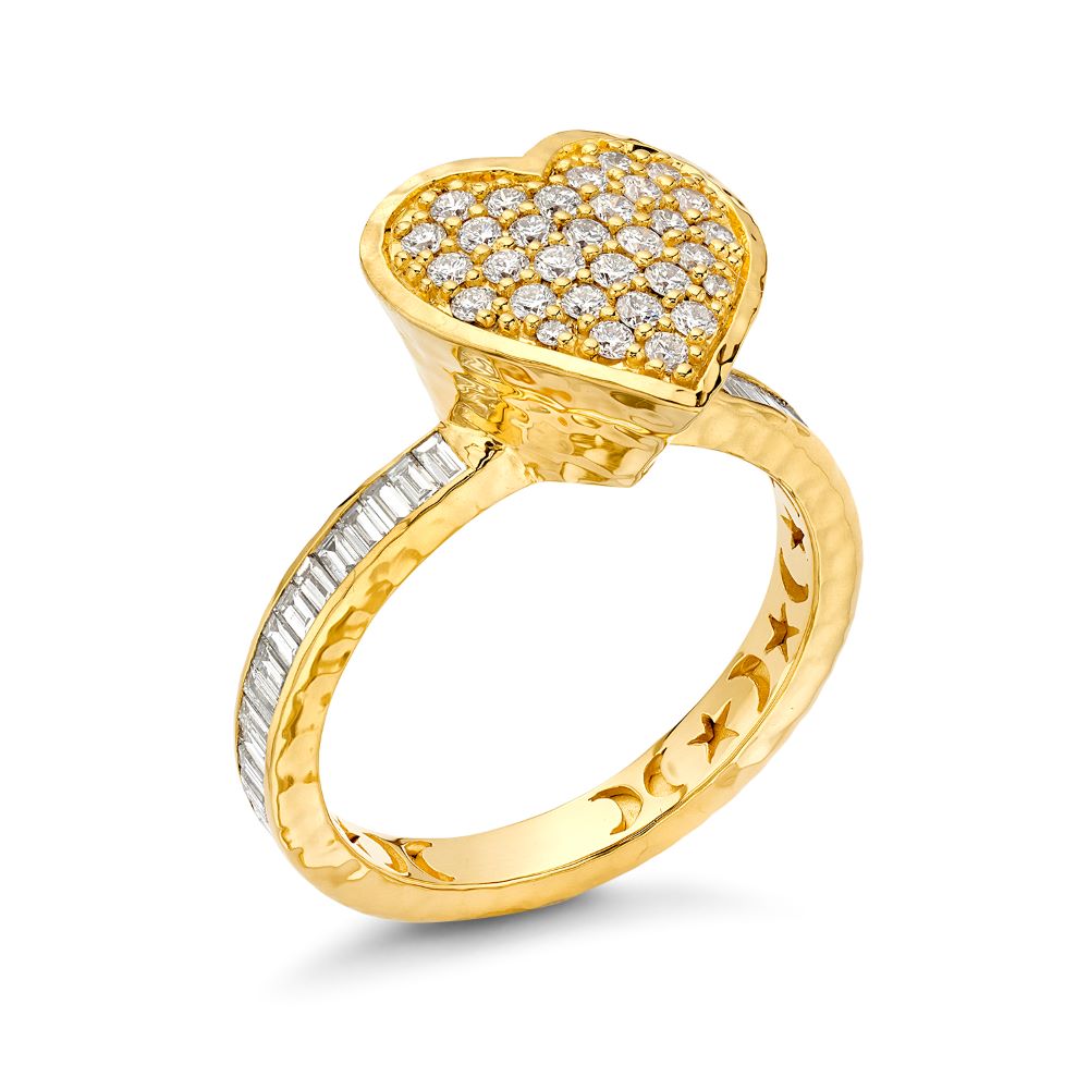 Diamond Pavé Heart Ring