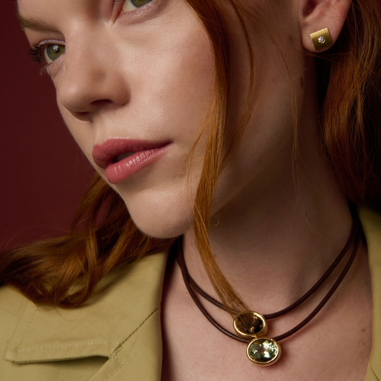 Green Amethyst Scuba Necklace in Brown Leather and Yellow Gold