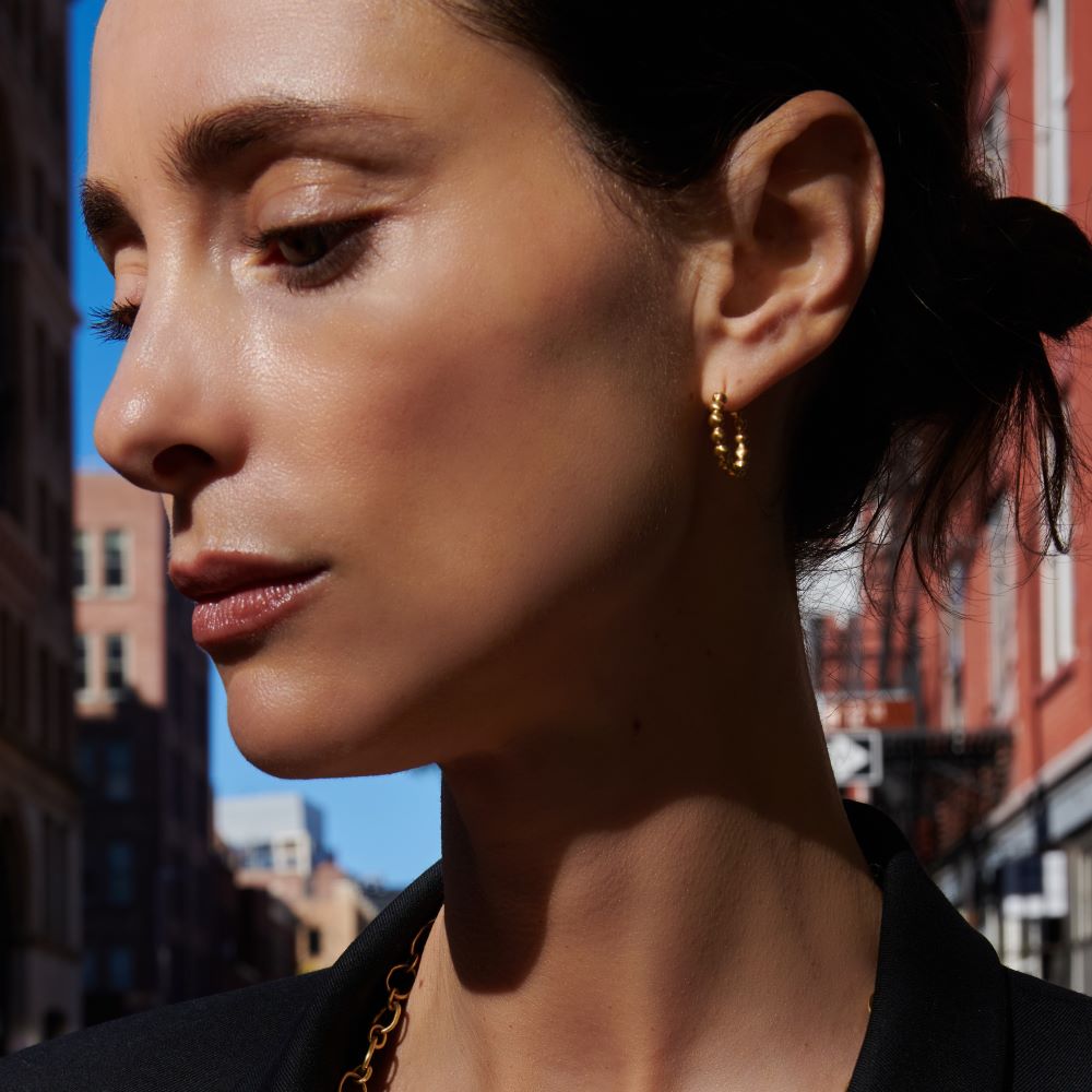 Medium Demetra Plain Gold Hoop Earrings