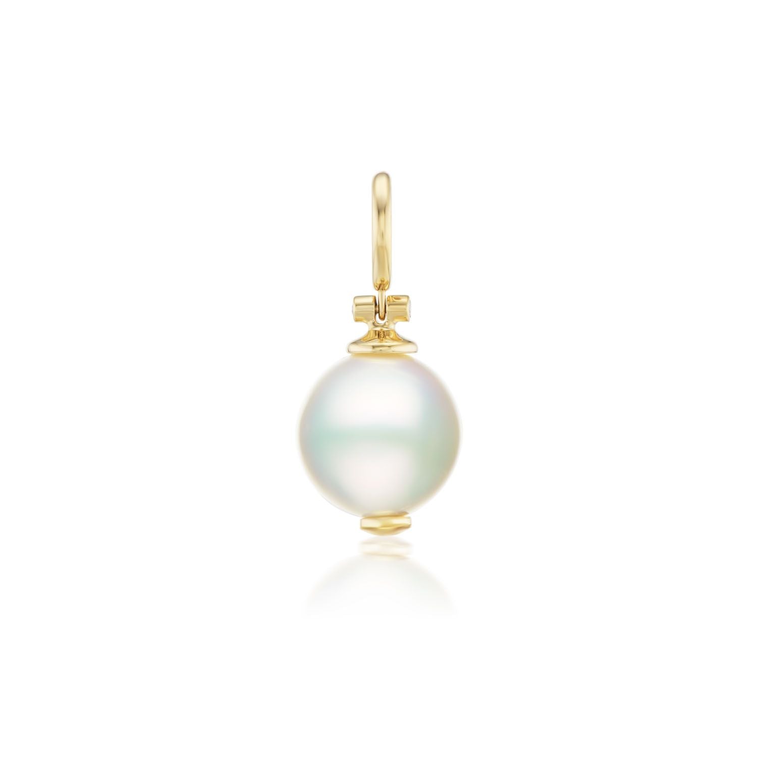 White Pearl Pendant in Yellow Gold