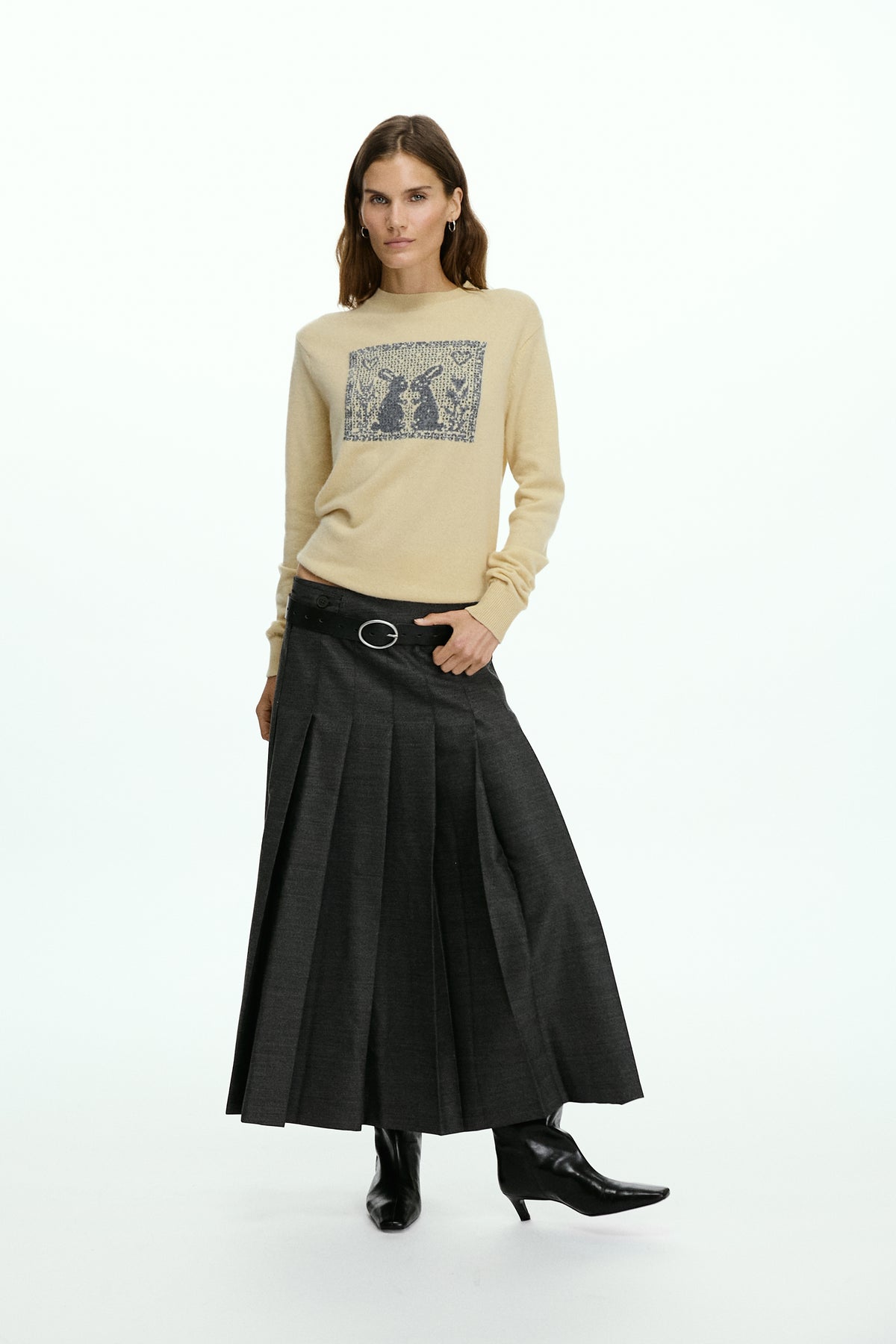 No. 100 Rabbit Crewneck