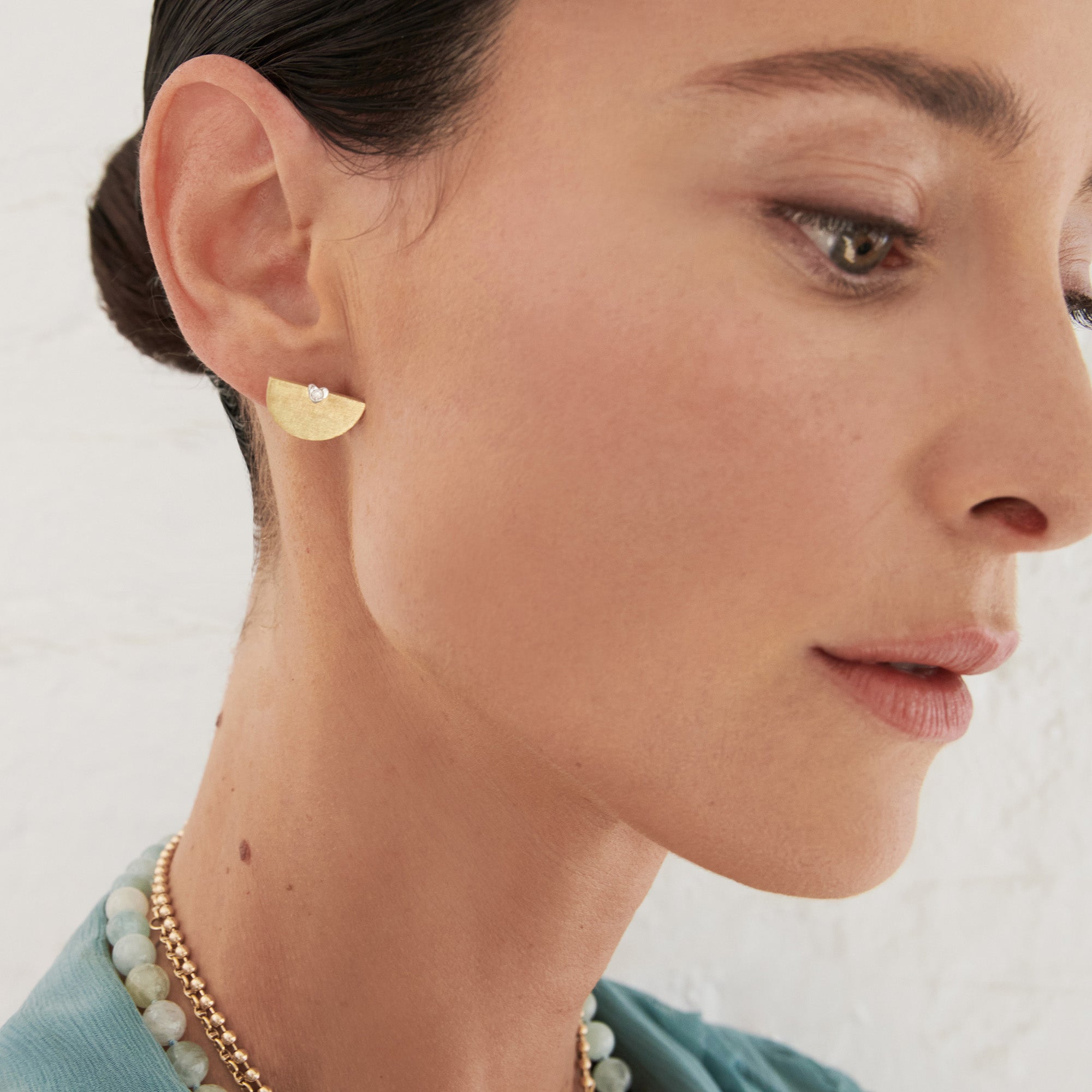 Ora Half an Hour Micro Earrings