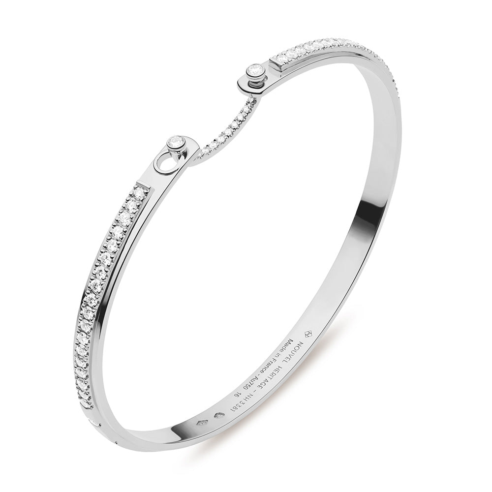 Tuxedo Mood Bangle in White Gold