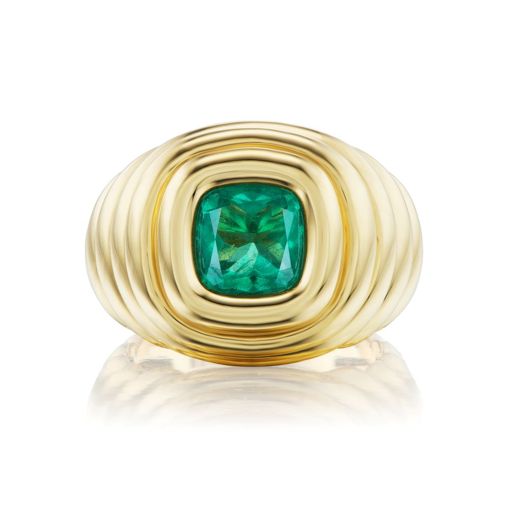 Emerald Ripple Ring