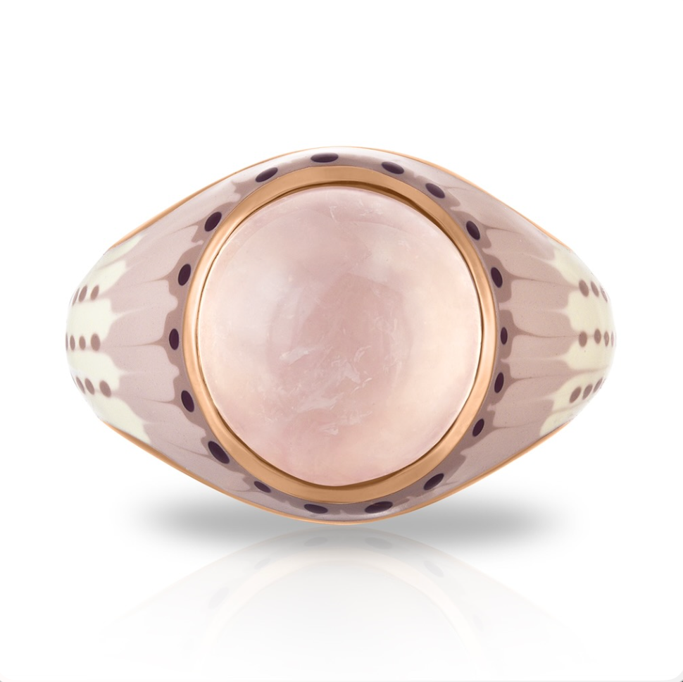 Pink Chalcedony Mood Ring with Marbled Enamel in Yellow Gold