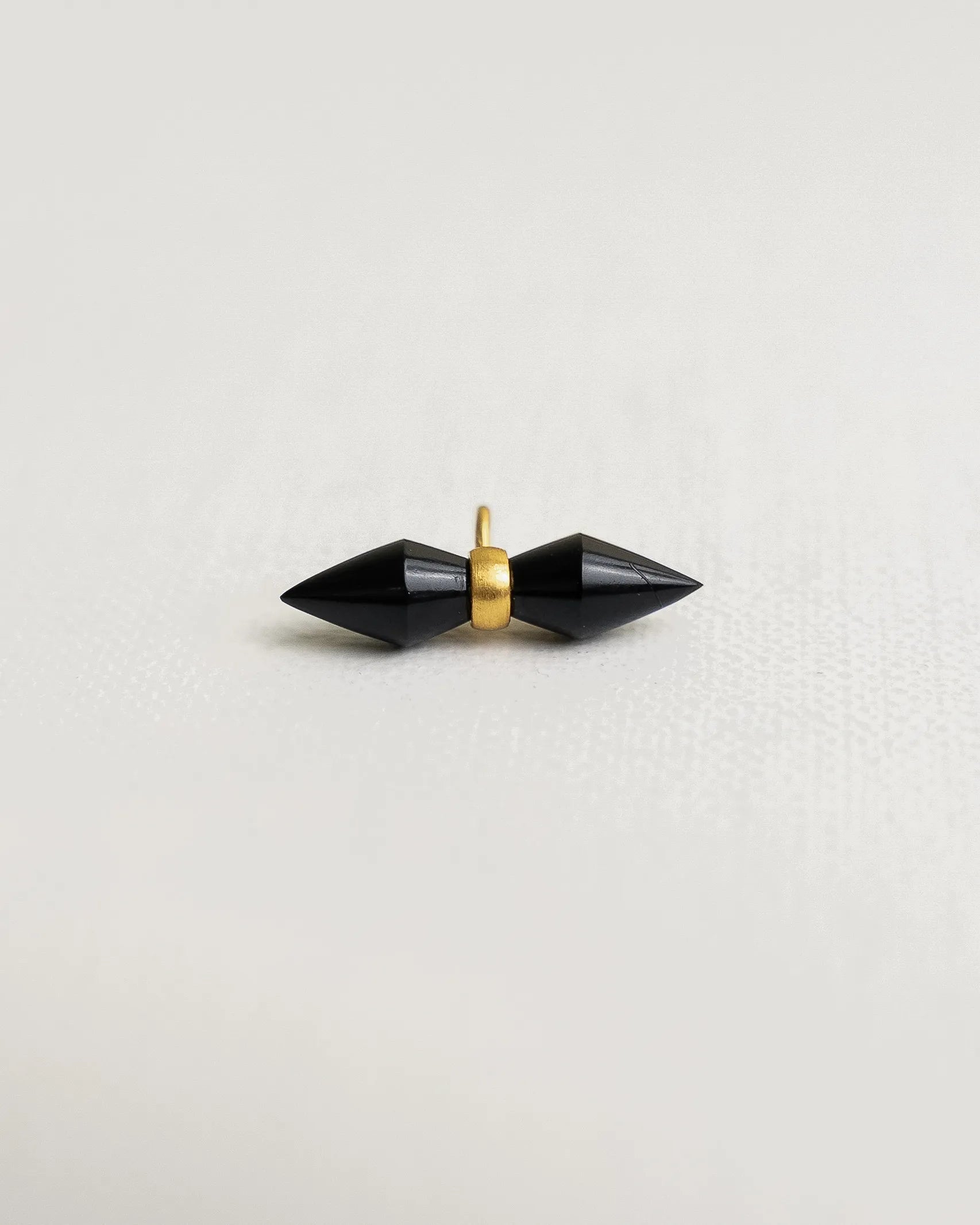 Onyx Seed Vessel Charm in Yellow Gold