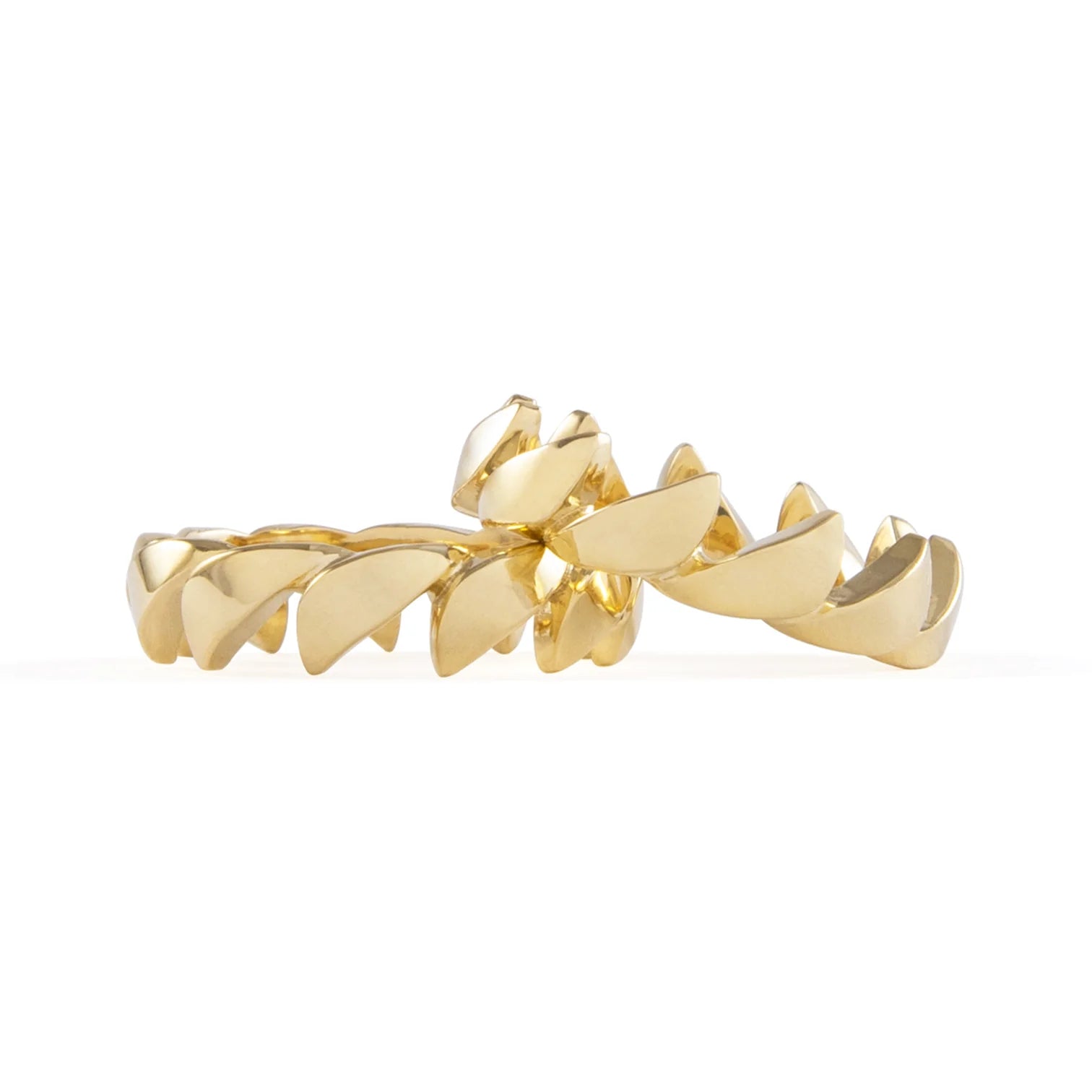 Versa Medi Ring in Yellow Gold