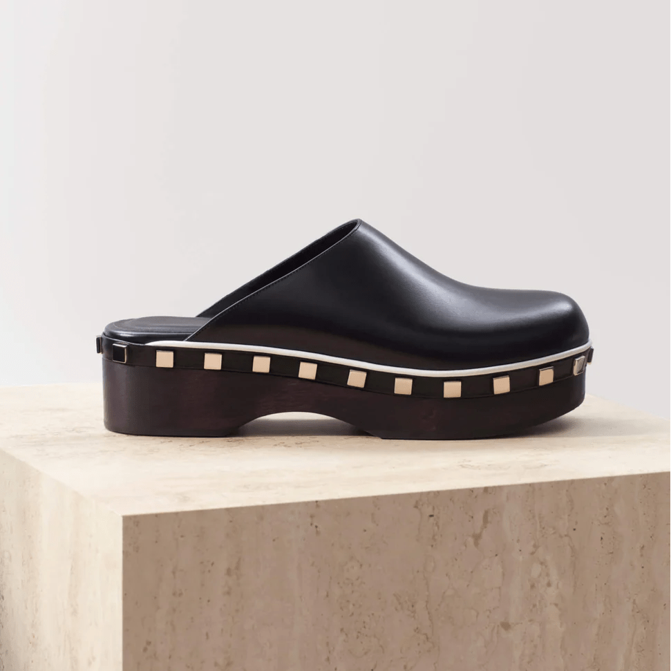 Black Calf Leather Clogs - MUSE Shop