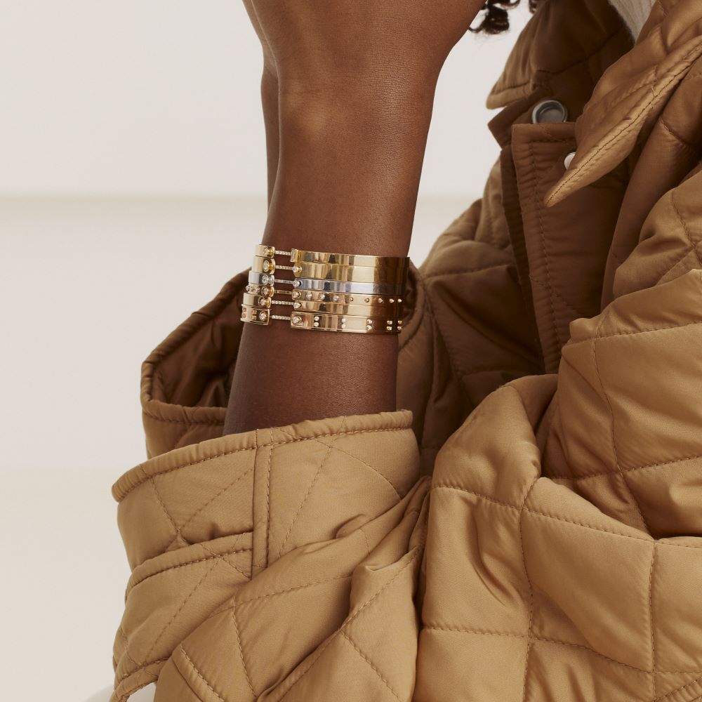 Brunch in NY Mood Bangle in Yellow Gold - MUSE Shop