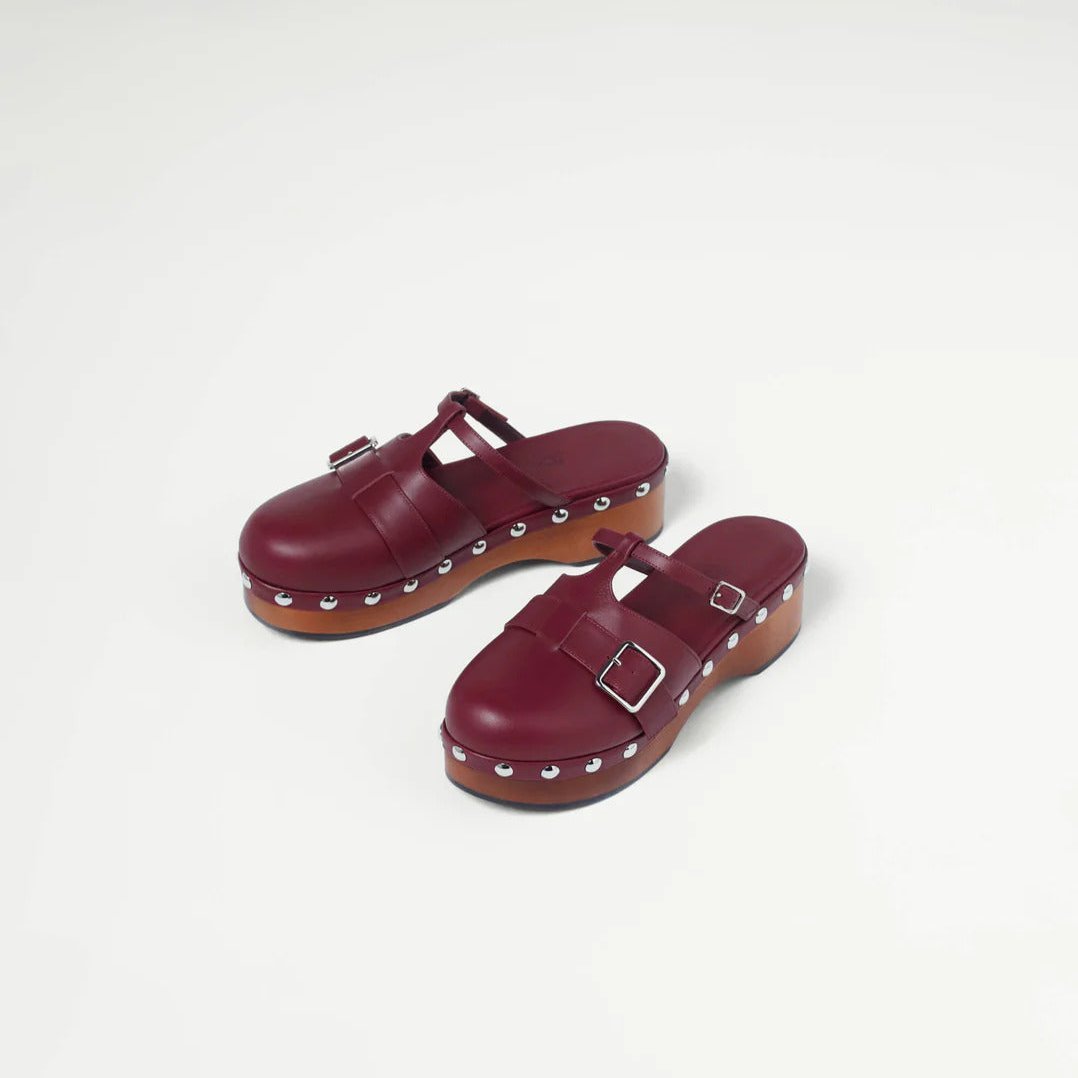 Burgundy Calf Leather Clogs - MUSE Shop