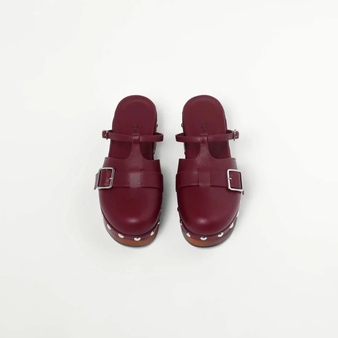 Burgundy Calf Leather Clogs - MUSE Shop