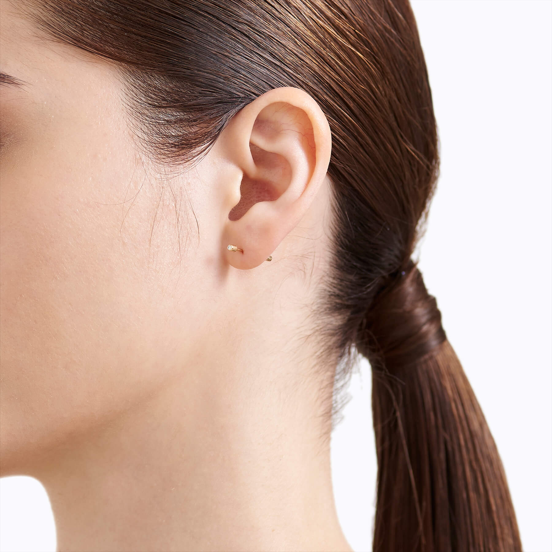 Yellow Gold and White Diamond 22mm Twist Pin Earring 02