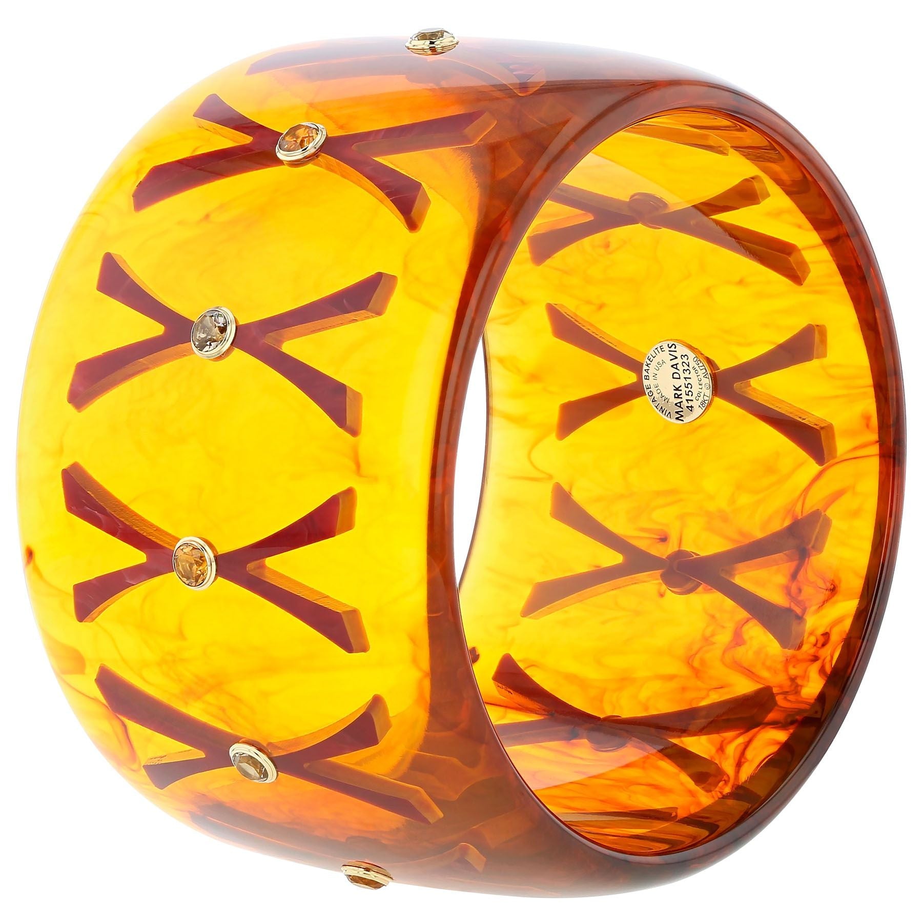 Martina Bangle - MUSE Shop