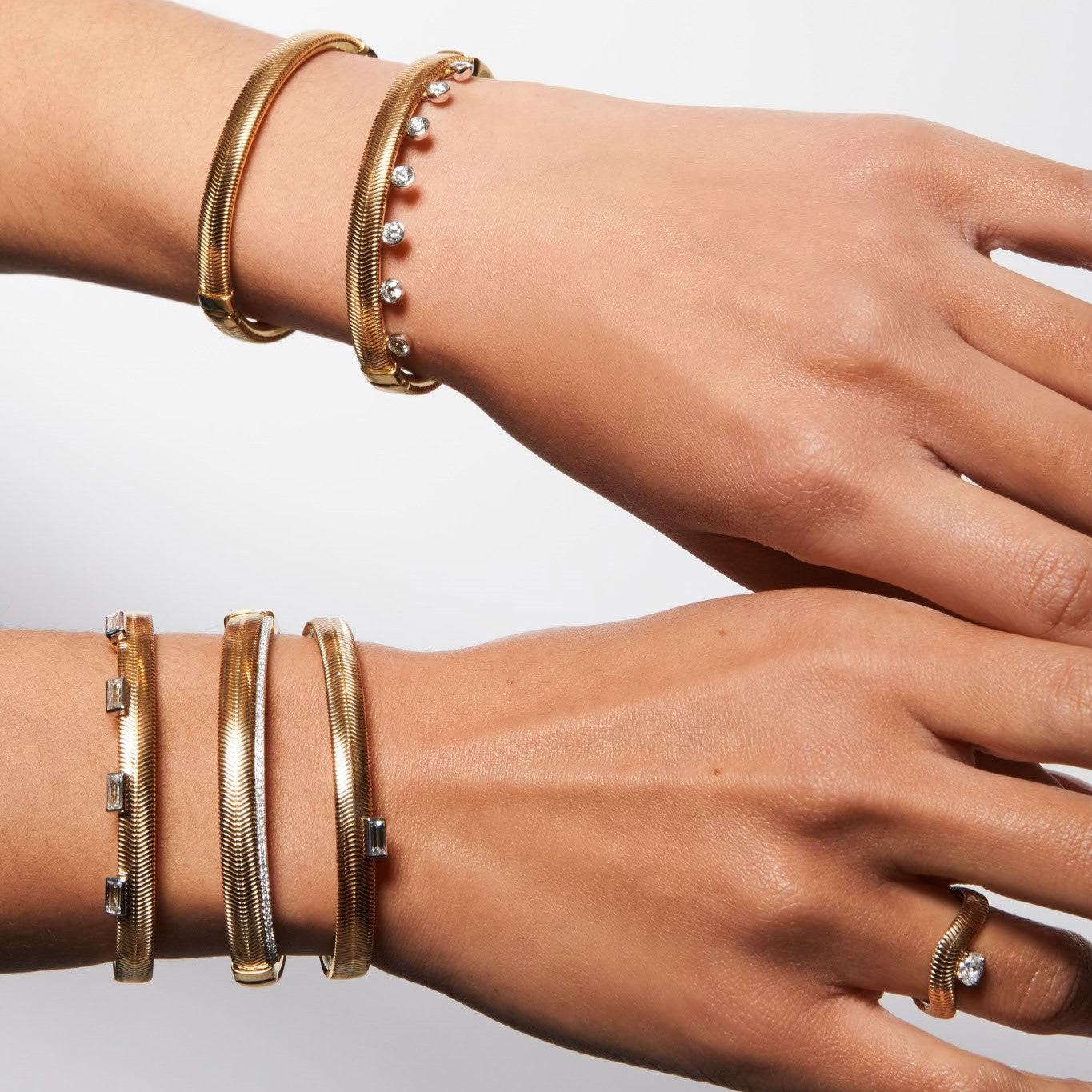White Diamond Feelings Layered Bangle Bracelet in Yellow Gold