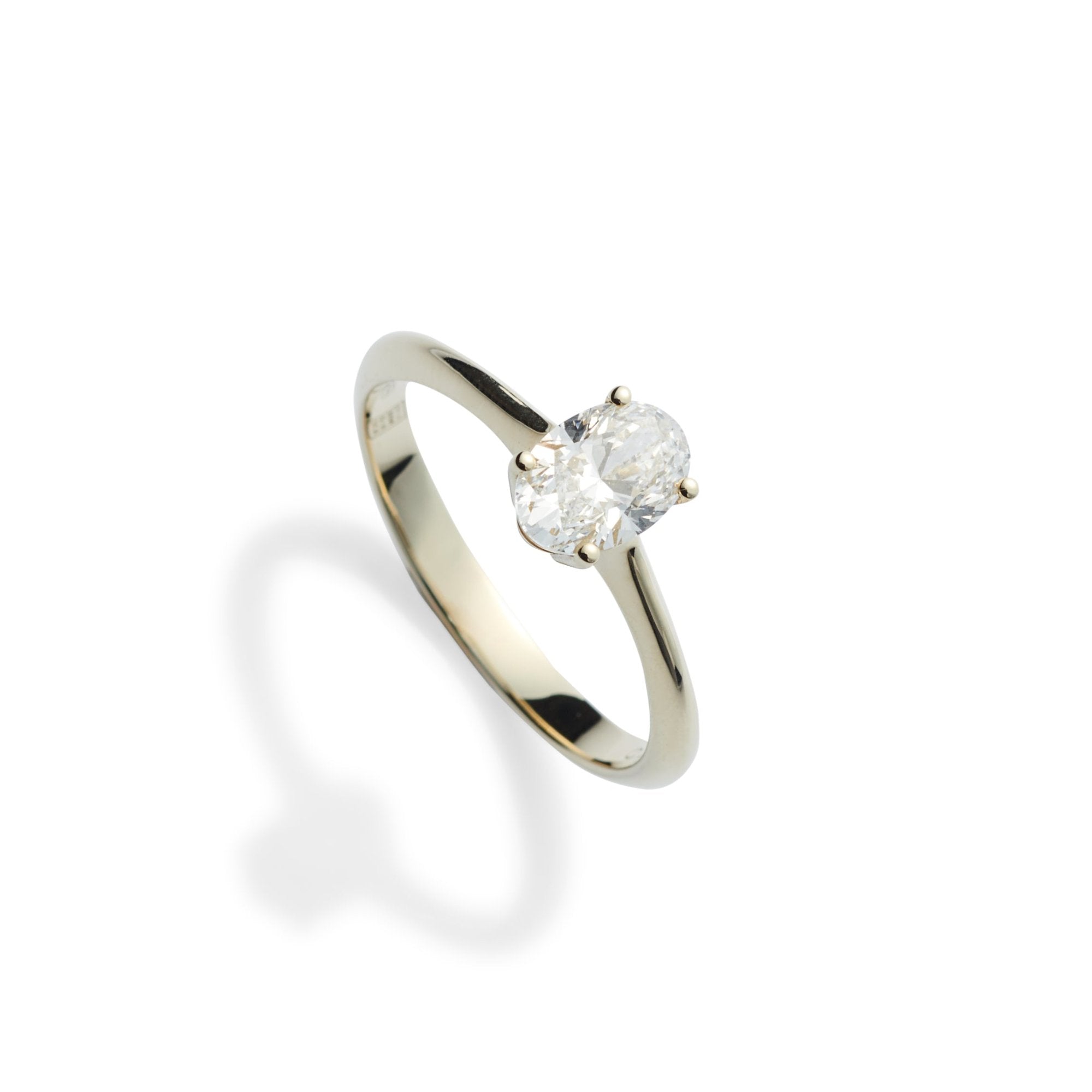 Oval Diamond 2 - Piece Vine Ring - MUSE Shop