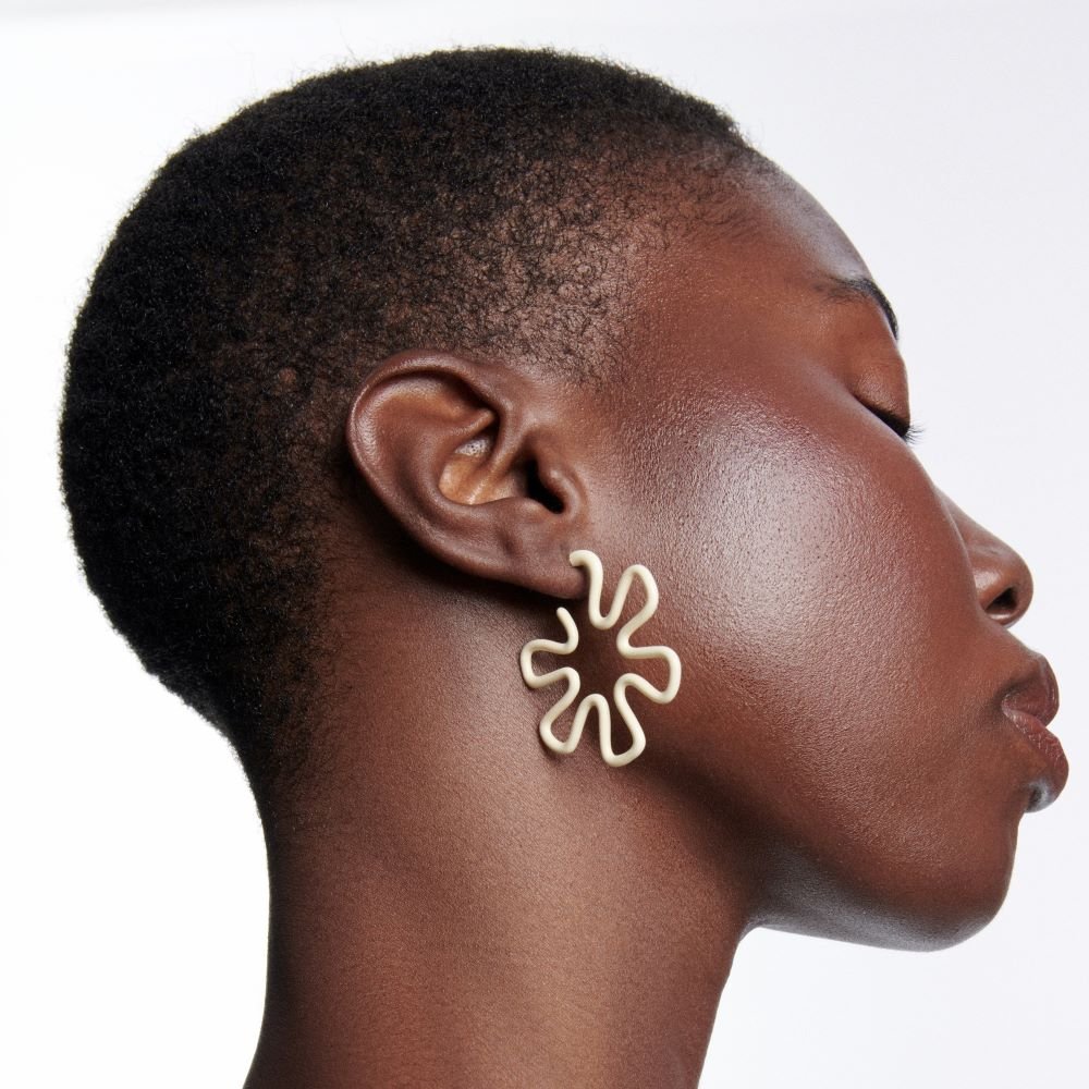 Panna Flower Hoop Earrings - MUSE Shop