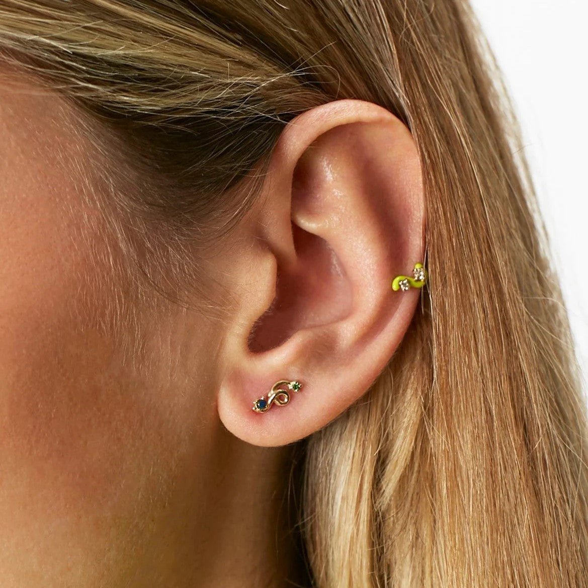 Tsavorite and Blue Sapphire Mini Loop Earring - MUSE Shop