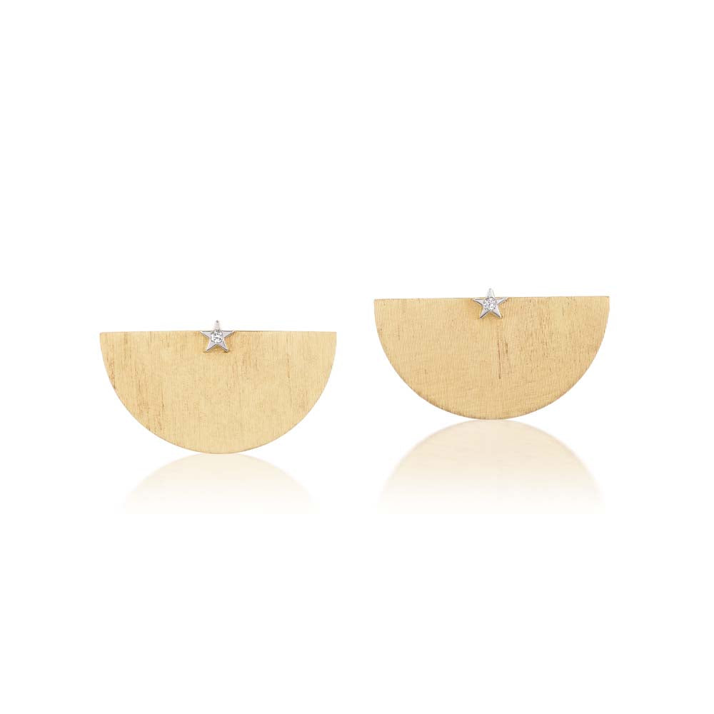 A pair of Anna Maccieri Rossi Ora Half an Hour earrings with a gold-plated star in the middle.