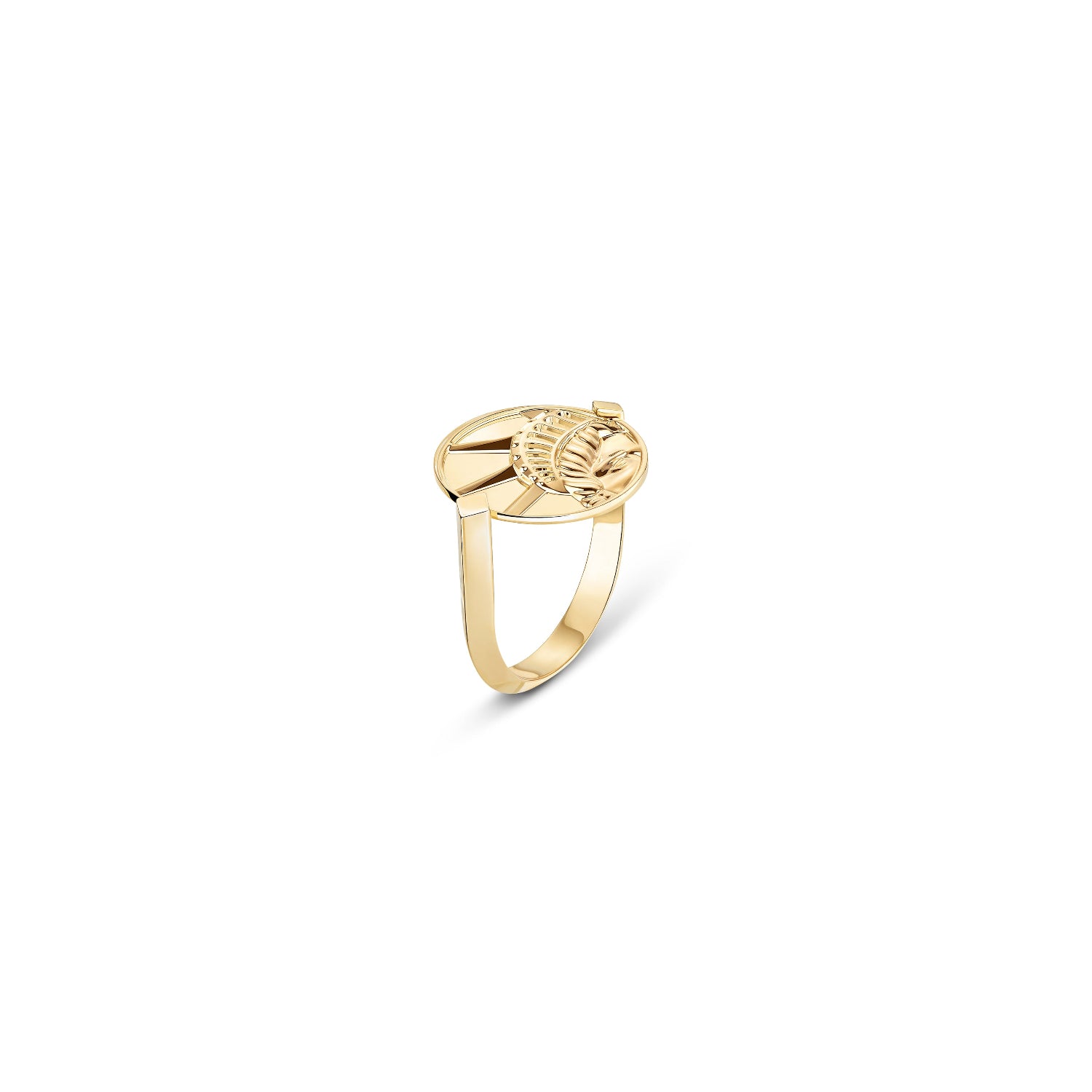 Statue of Liberte Ring in yellow gold