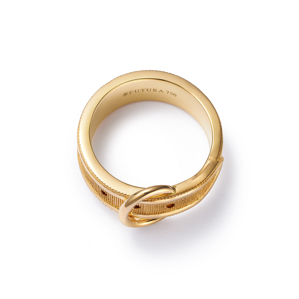 A Futura Endure Ring, a handcrafted gold plated ring with a knot in the middle.