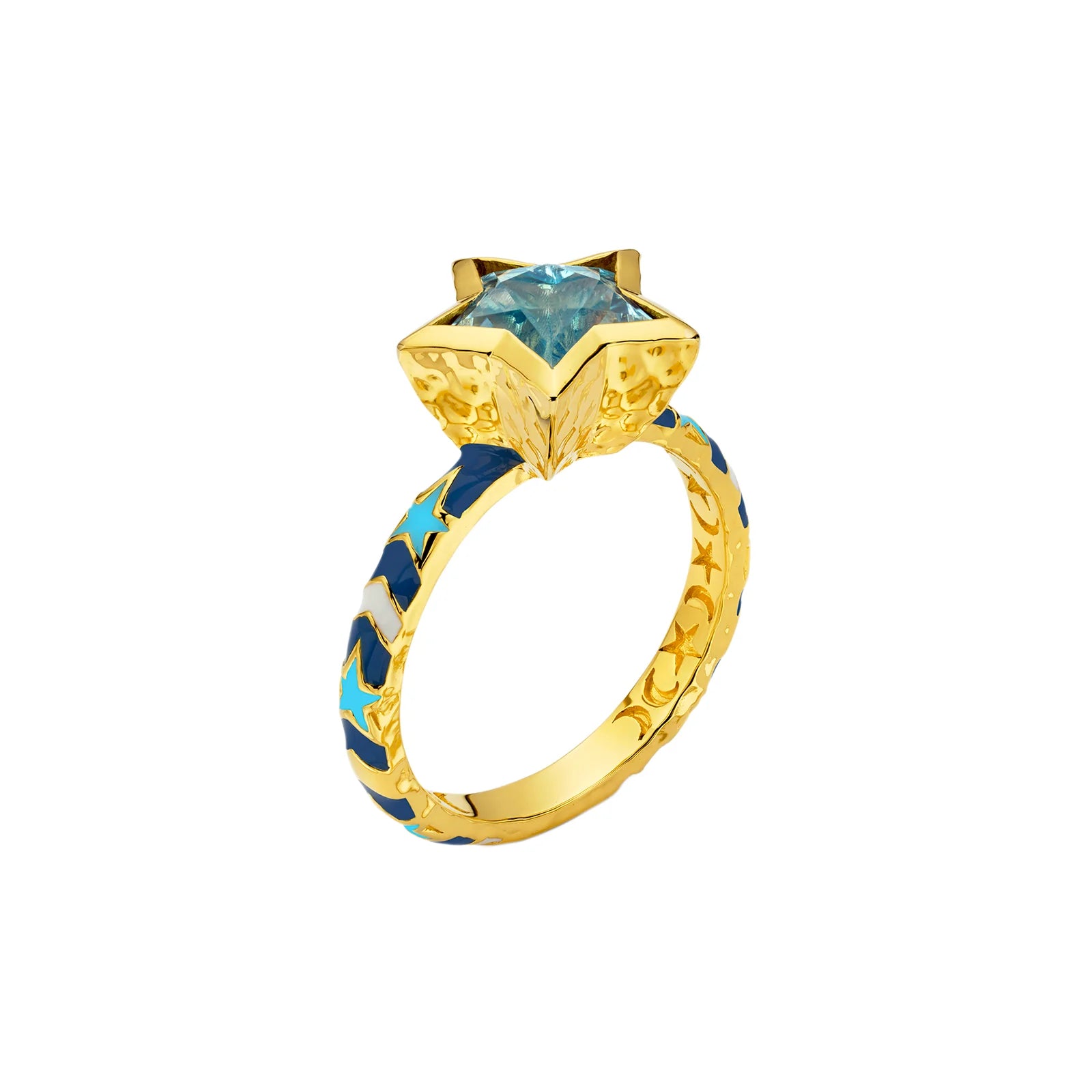 Star-cut Aquamarine Ring in Yellow Gold