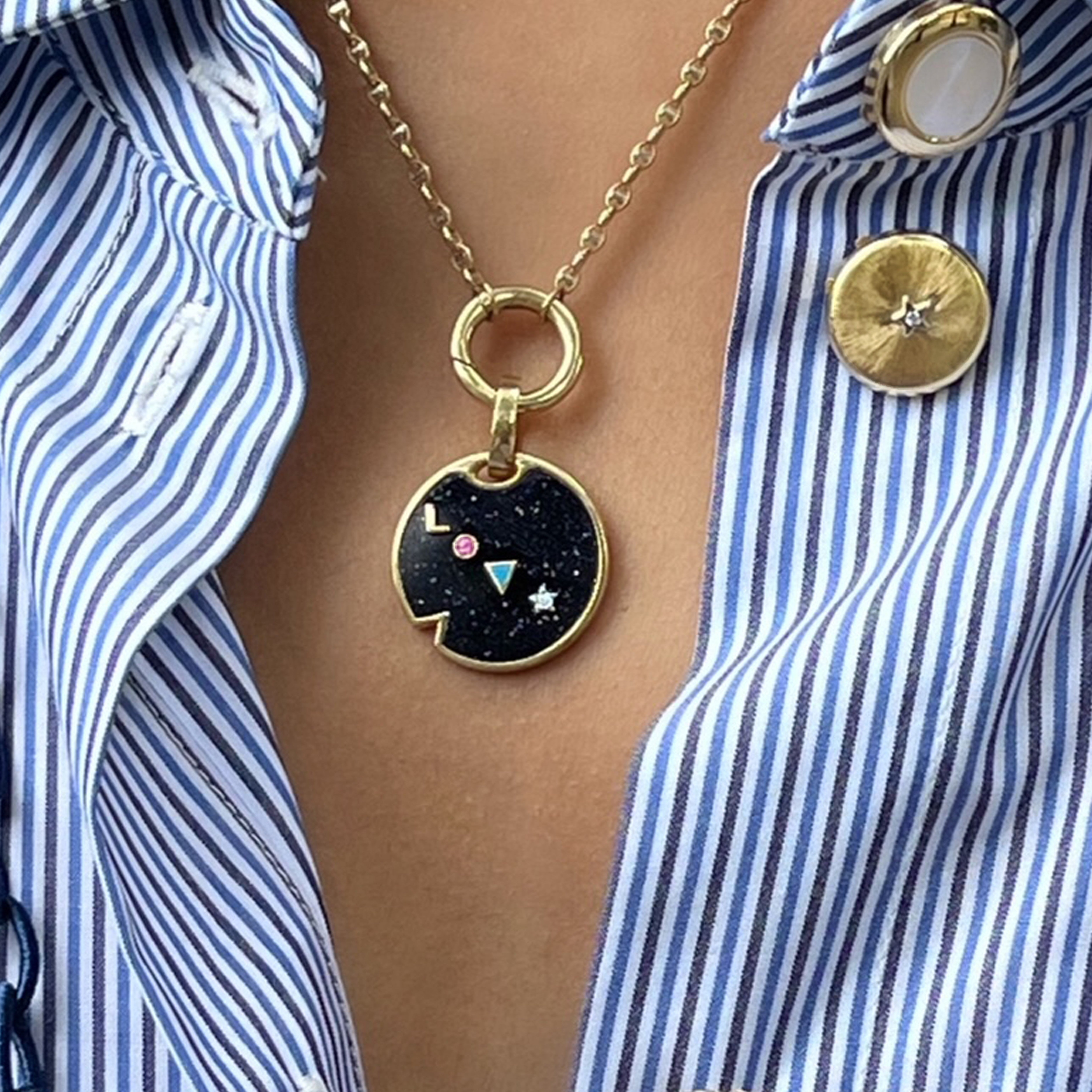 Ora Midnight Talisman LOVE Charm in Aventurine and Yellow Gold