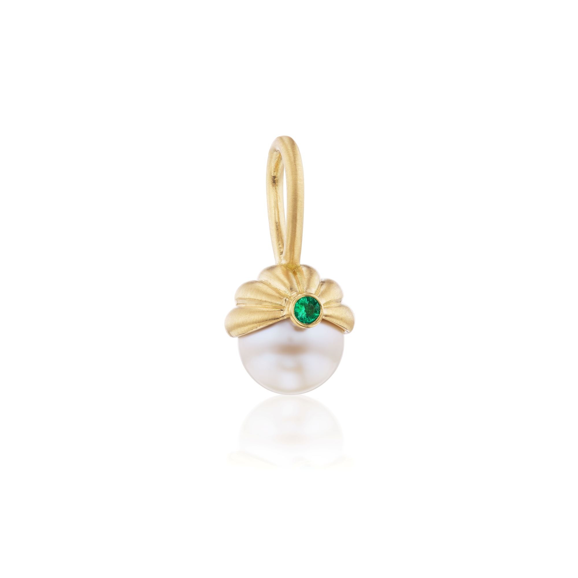 Emerald & Pearl Scallop Pendant