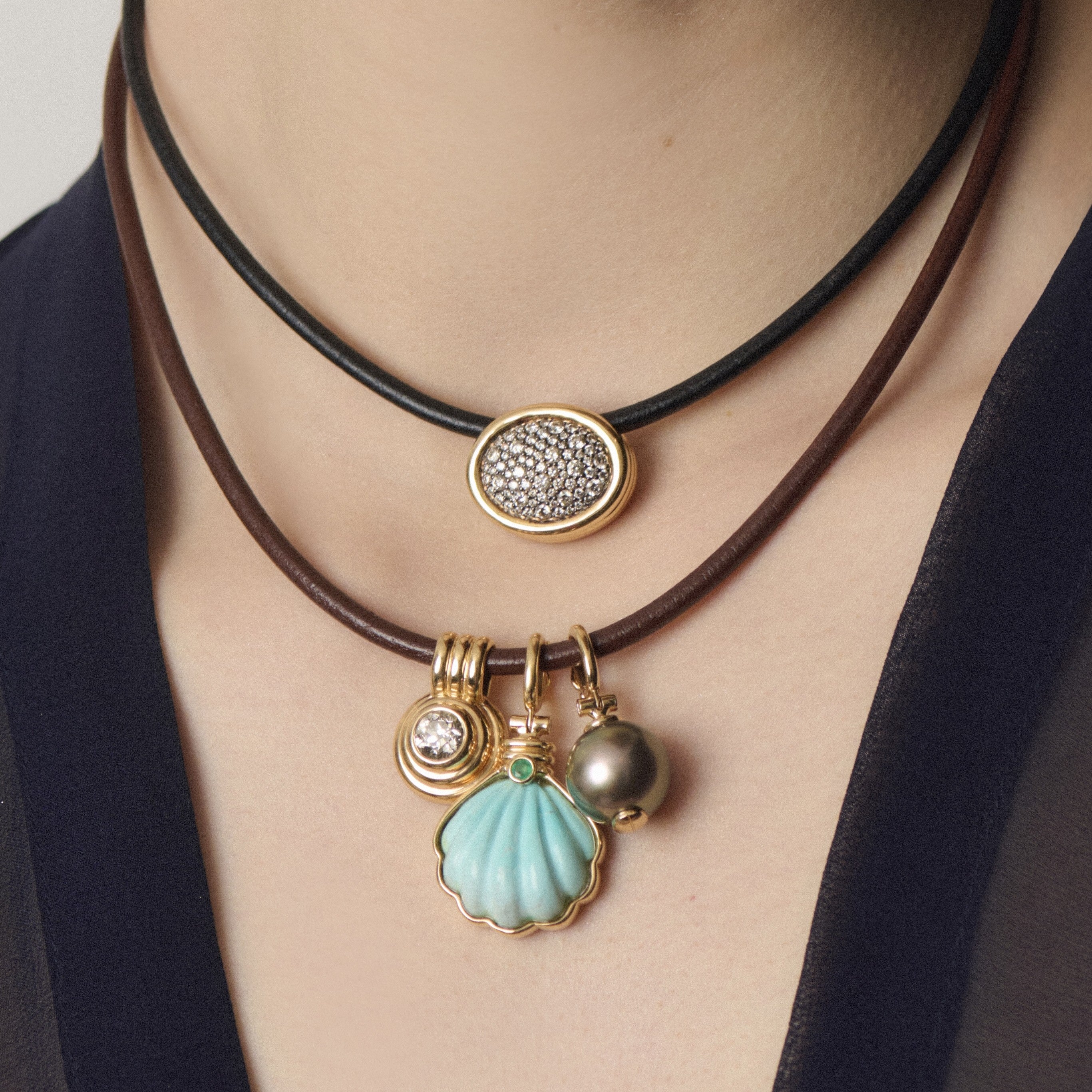 Scúba Cord Necklace in Brown Leather and Yellow Gold