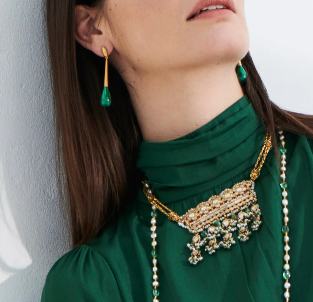 Malachite Drop Earrings in yellow gold