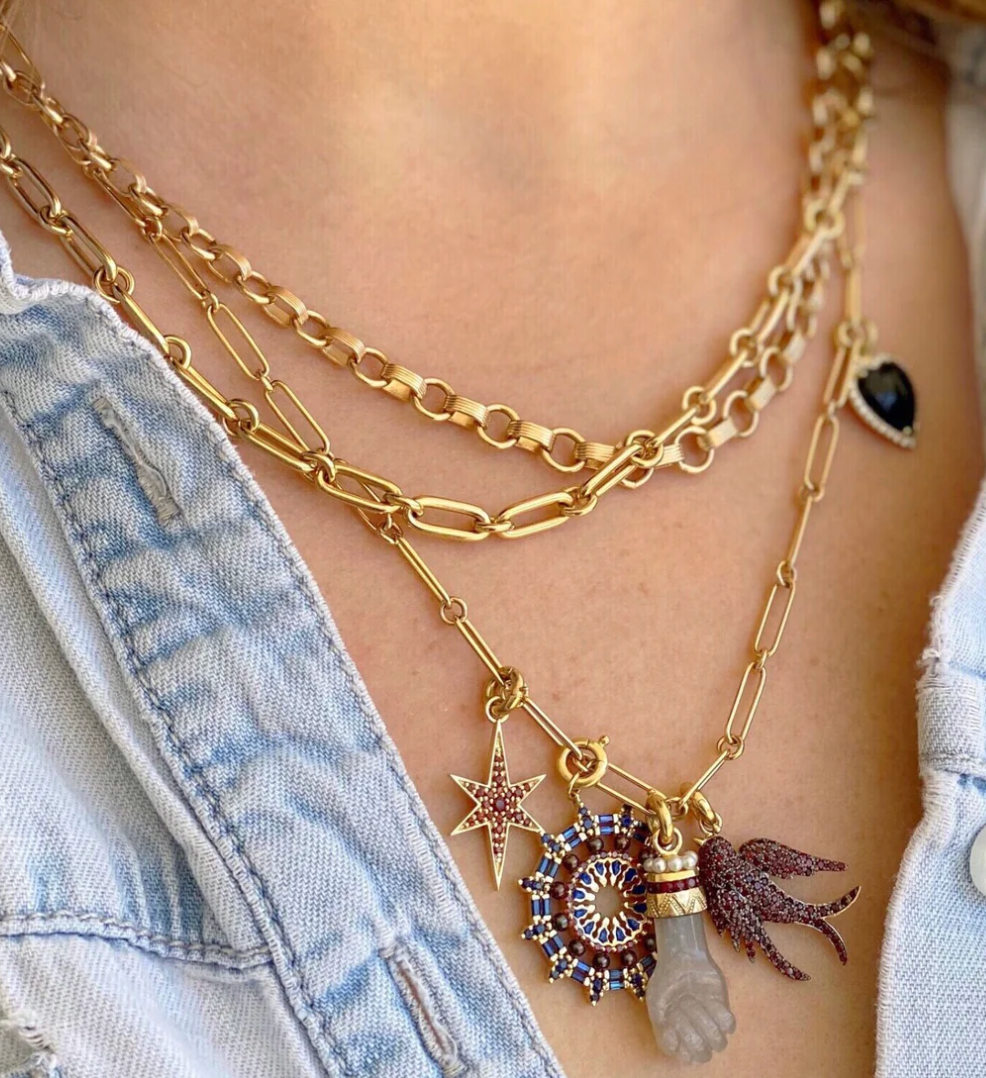 Garnet Stella Star Charm in Yellow Gold