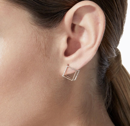 3D Two-Sided Pavè Diamond Square Earring 01 in Yellow Gold