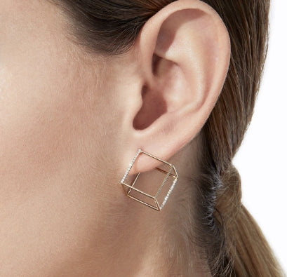 3D Two-Sided Pavè Diamond Square Earring 01 in Yellow Gold