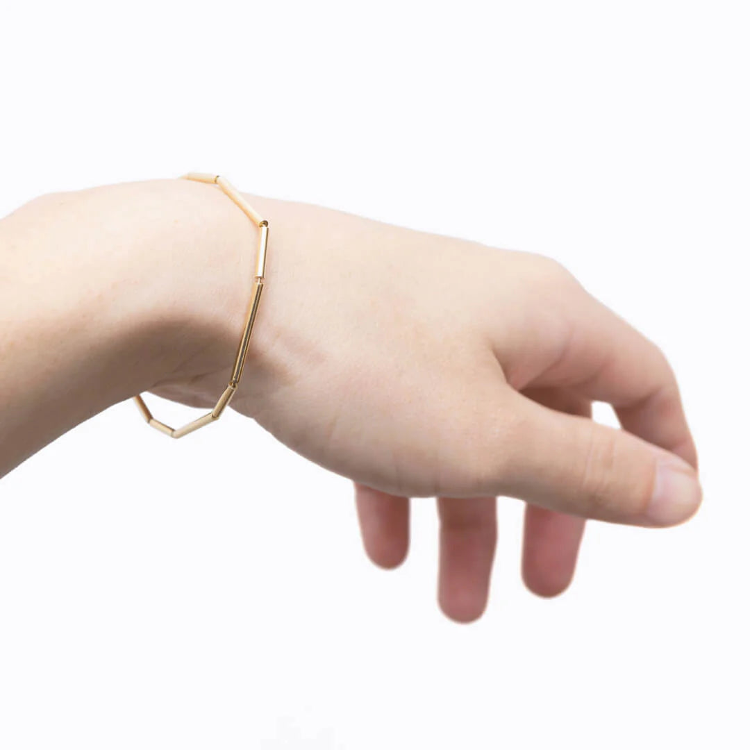 Construction Line Bracelet in Yellow Gold