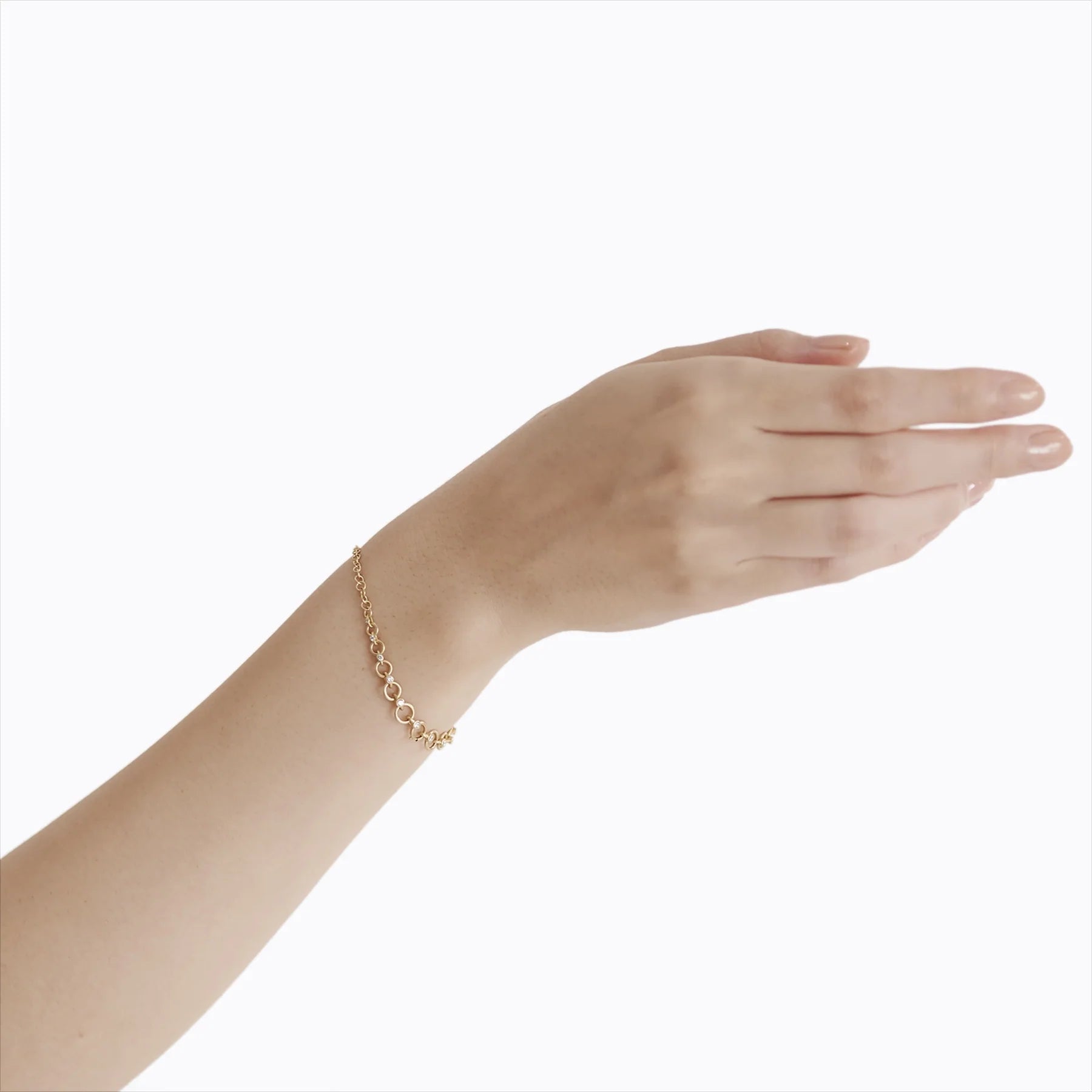 Yellow Gold and White Diamond Link Bracelet 01