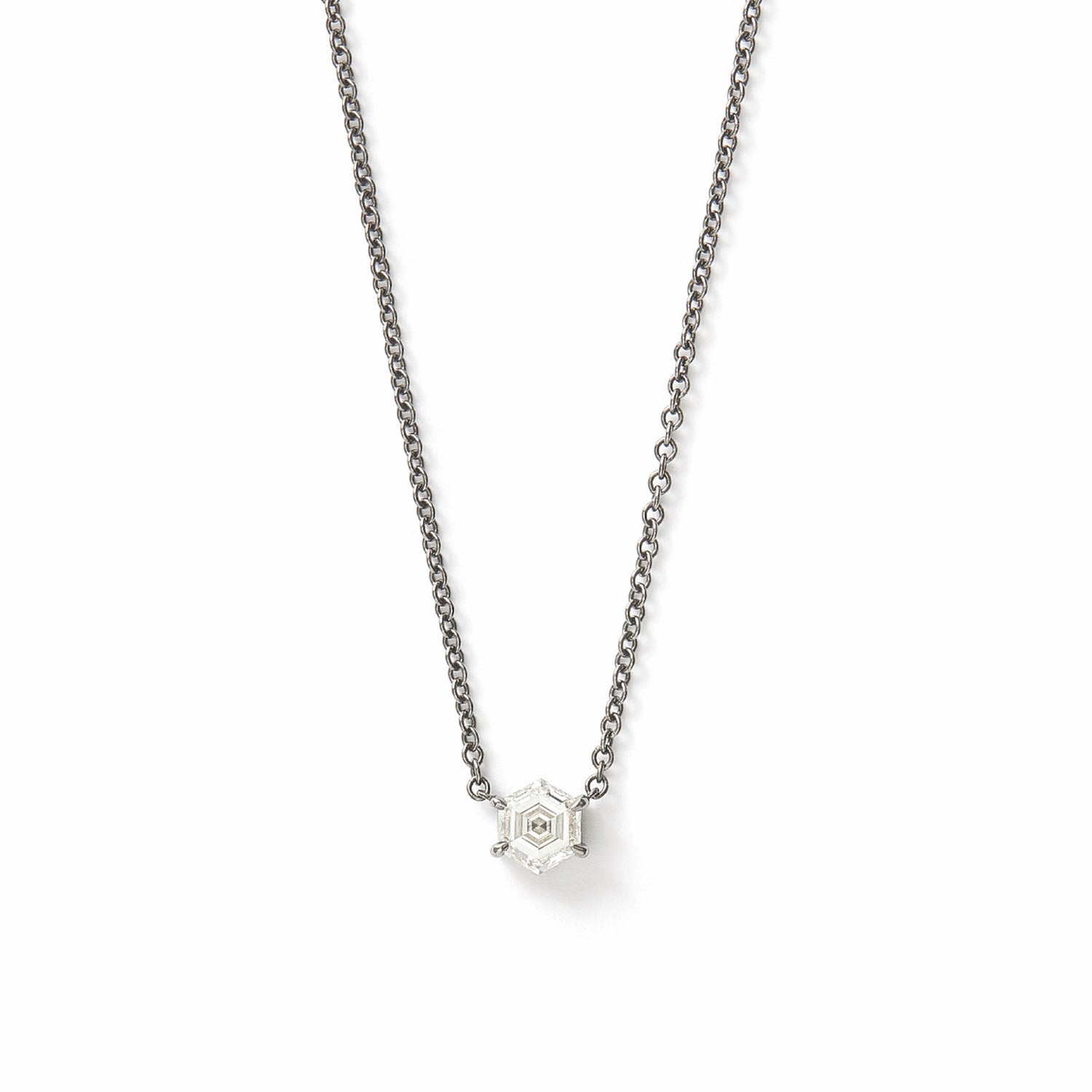 Hero Offset Diamond Necklace - MUSE Shop