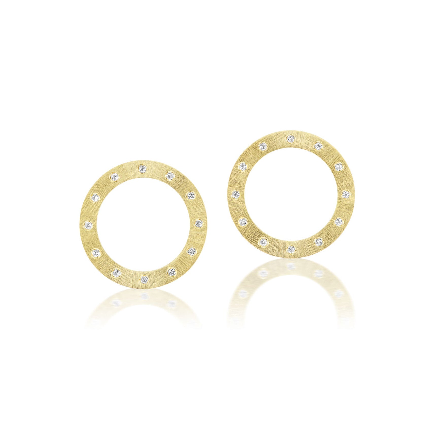 Ora Gold Diamond Open Circle Earrings in Yellow Gold - MUSE Shop