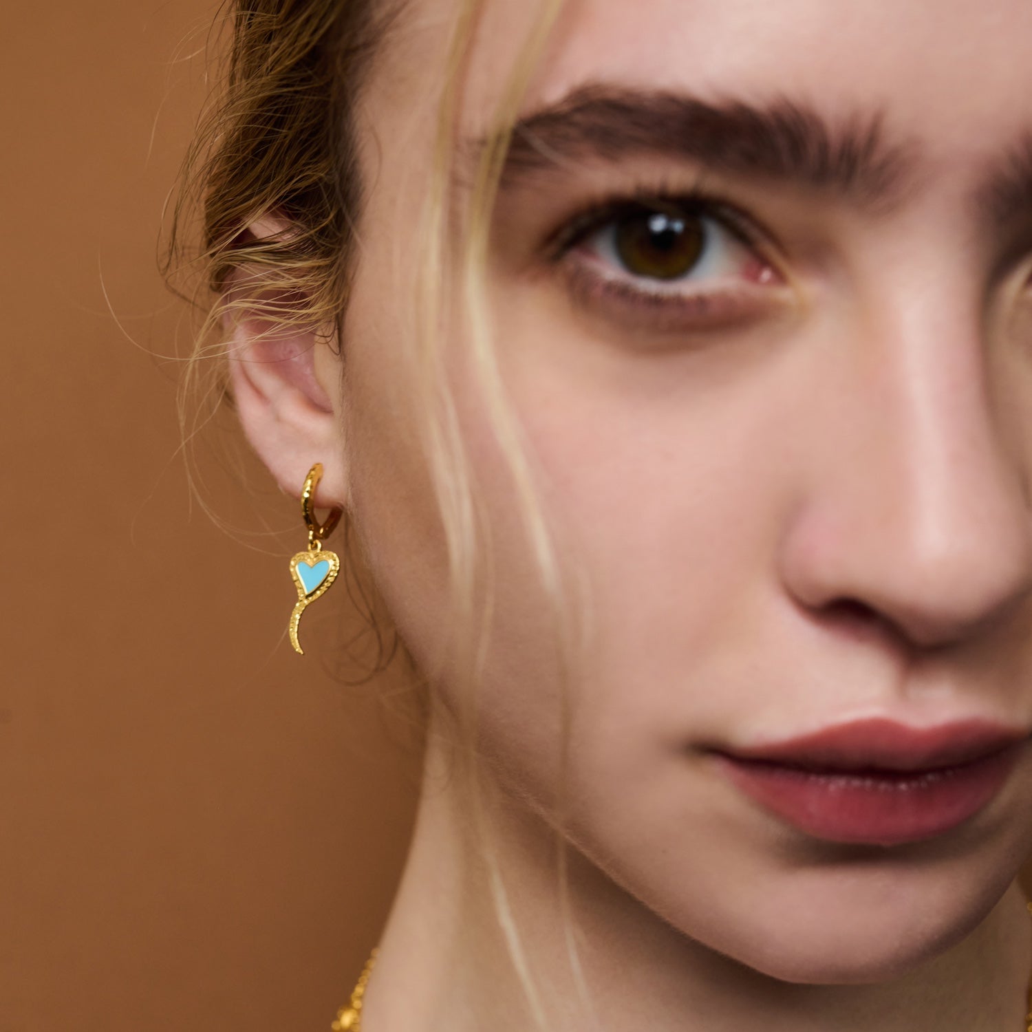 Peace & Love Blue Huggies - MUSE Shop