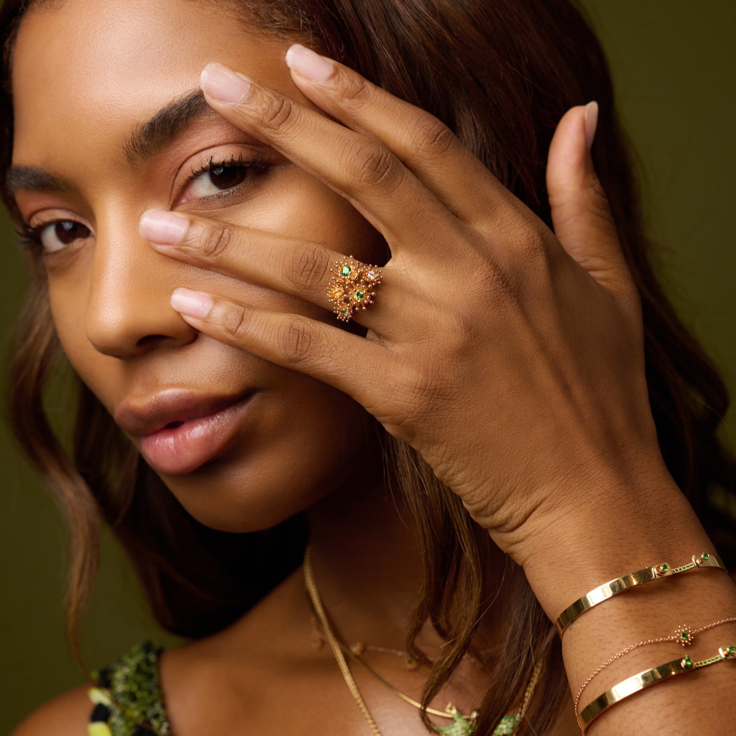 Tsavorite Business Meeting Mood Bangle - MUSE Shop